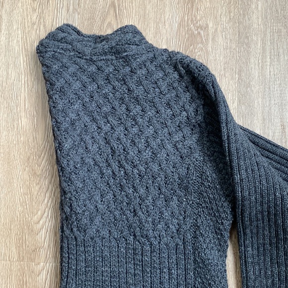 Vintage Ireland 100% merino wool cable cardigan - Picture 11 of 11